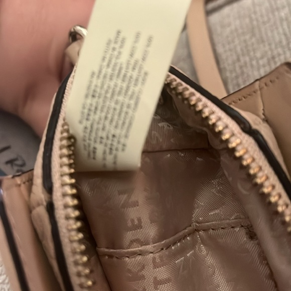 NWOT ♠️Kate Spade ♠️ tan leather crossbody/shoulder bag - Picture 14 of 14